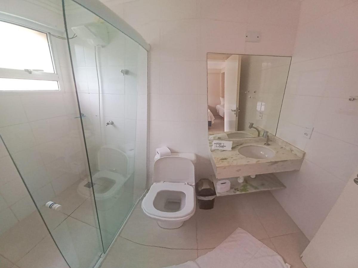 Mansao Tenorio - Suites, Estudio Ou Cobertura Pe Na Areia Убатуба Екстериор снимка